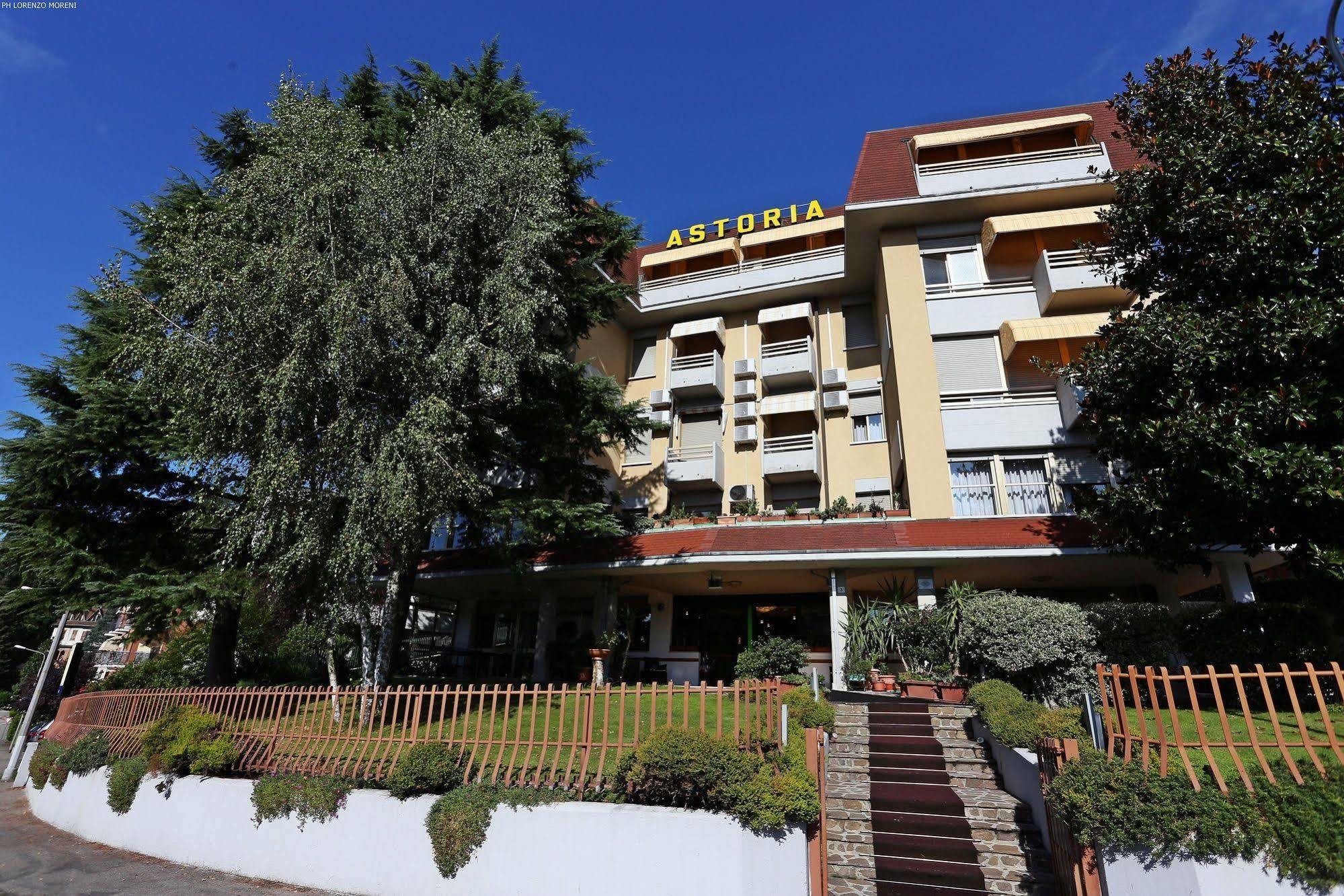 Hotel Astoria Tabiano Terme Extérieur photo
