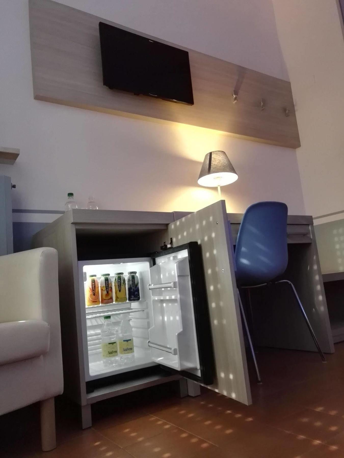 Hotel Astoria Tabiano Terme Extérieur photo