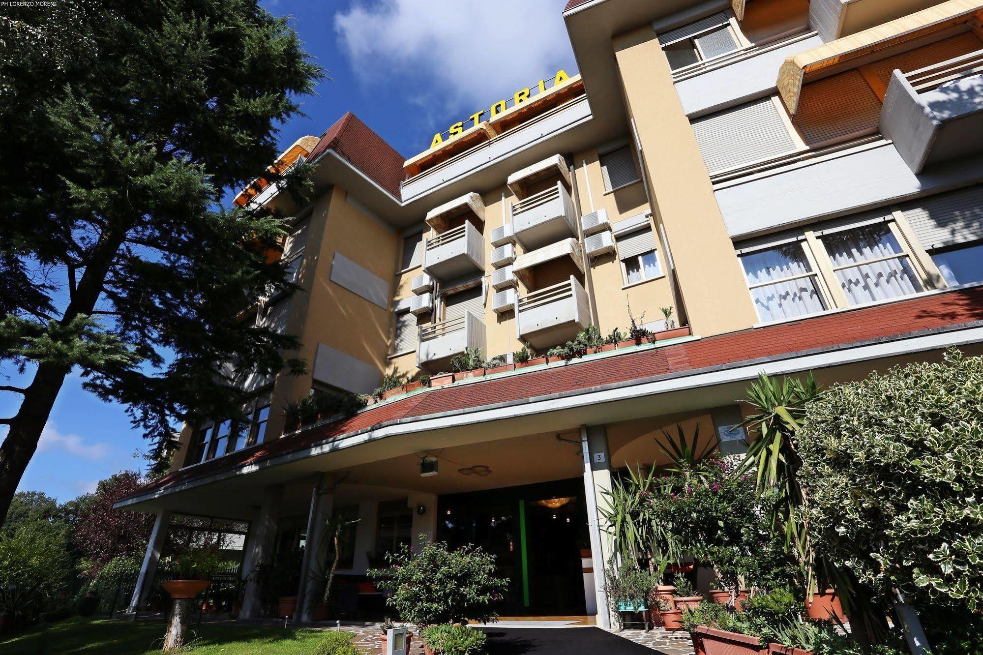 Hotel Astoria Tabiano Terme Extérieur photo
